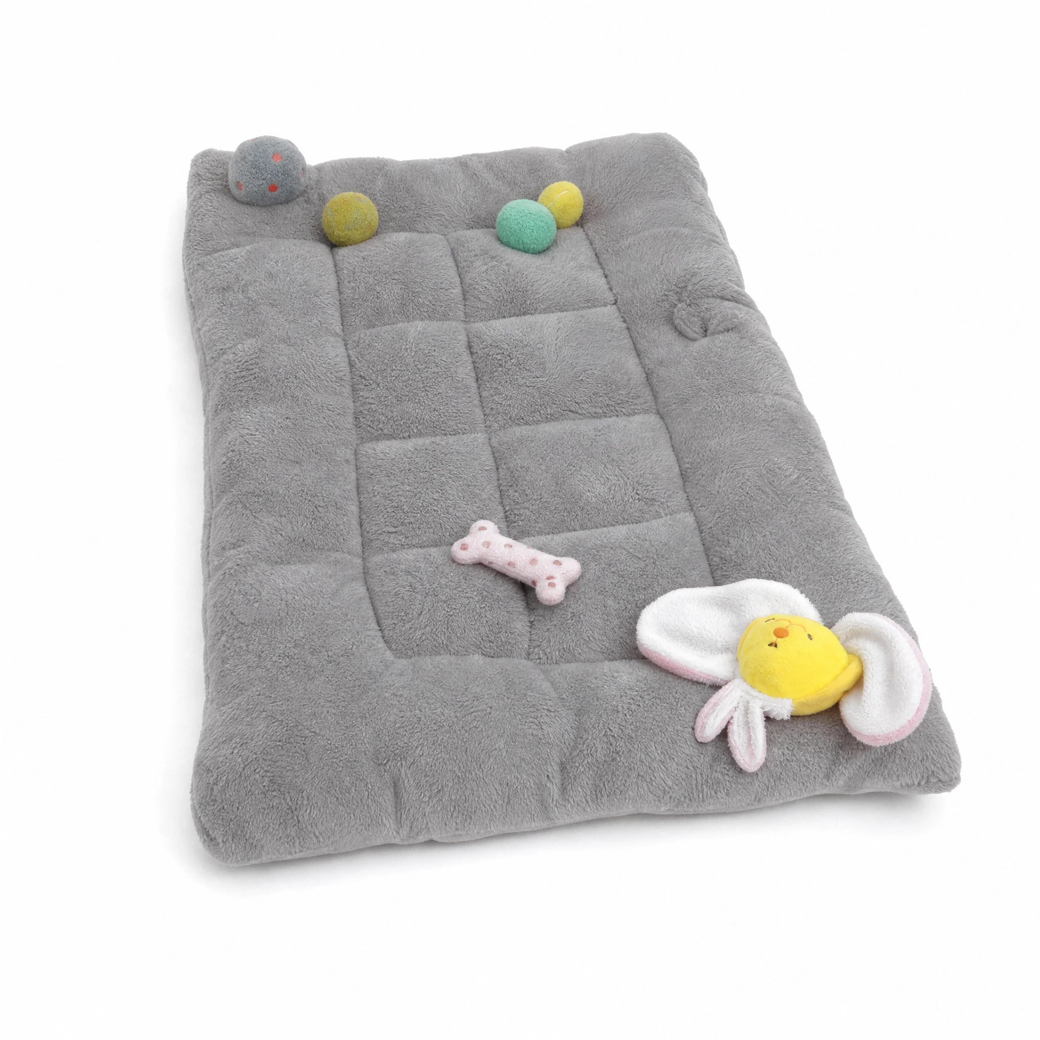 Cuscino materassino plush per cani grandi grigio, trapuntato a quadri, sfondo bianco