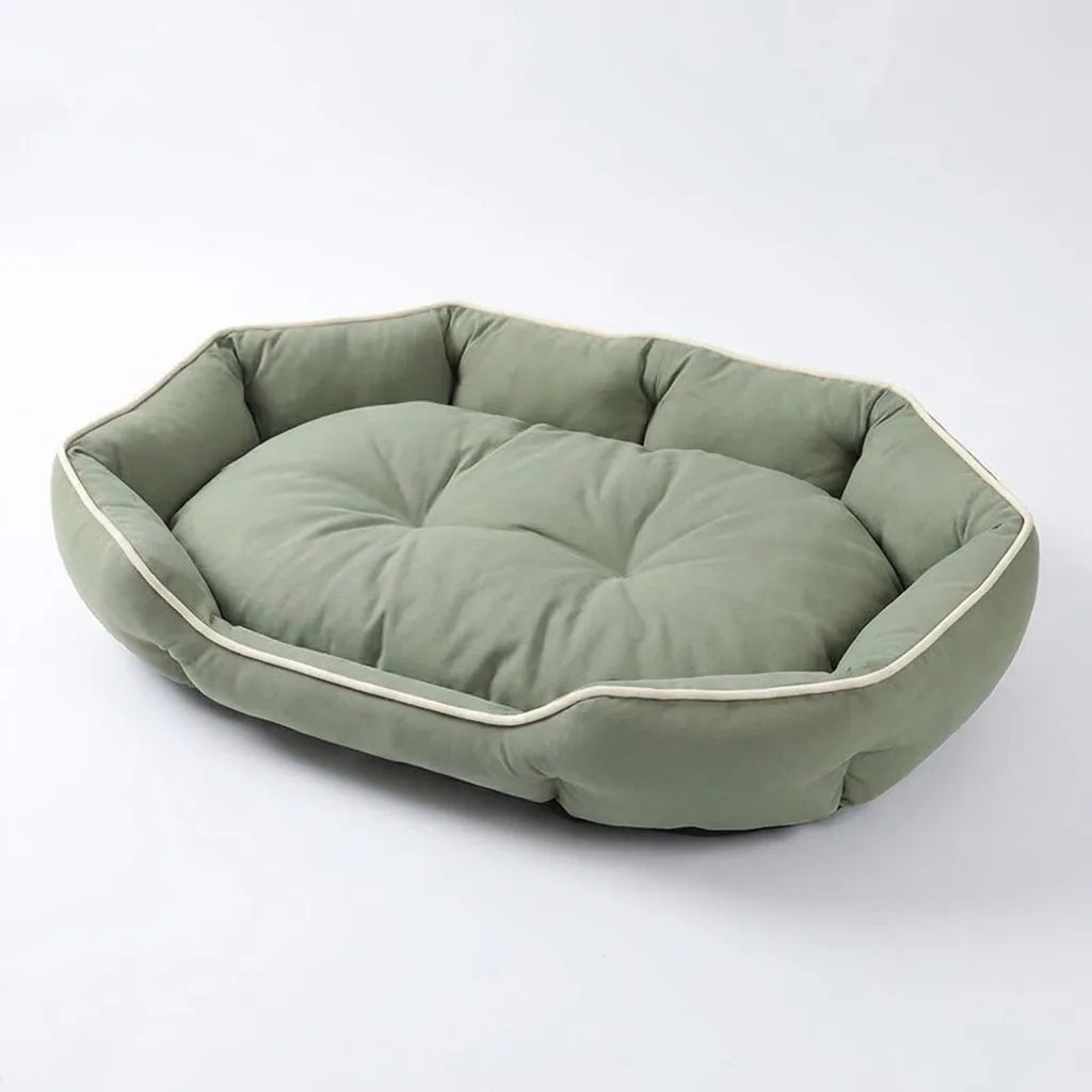 Divano cuccia verde per cani grandi, comfort invernale