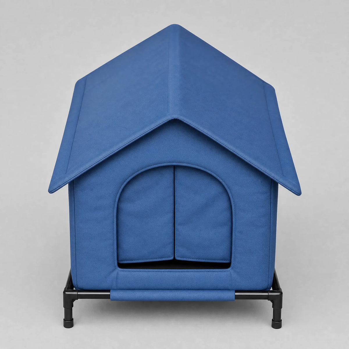 Cuccia da esterno per cani coibentata colore blu