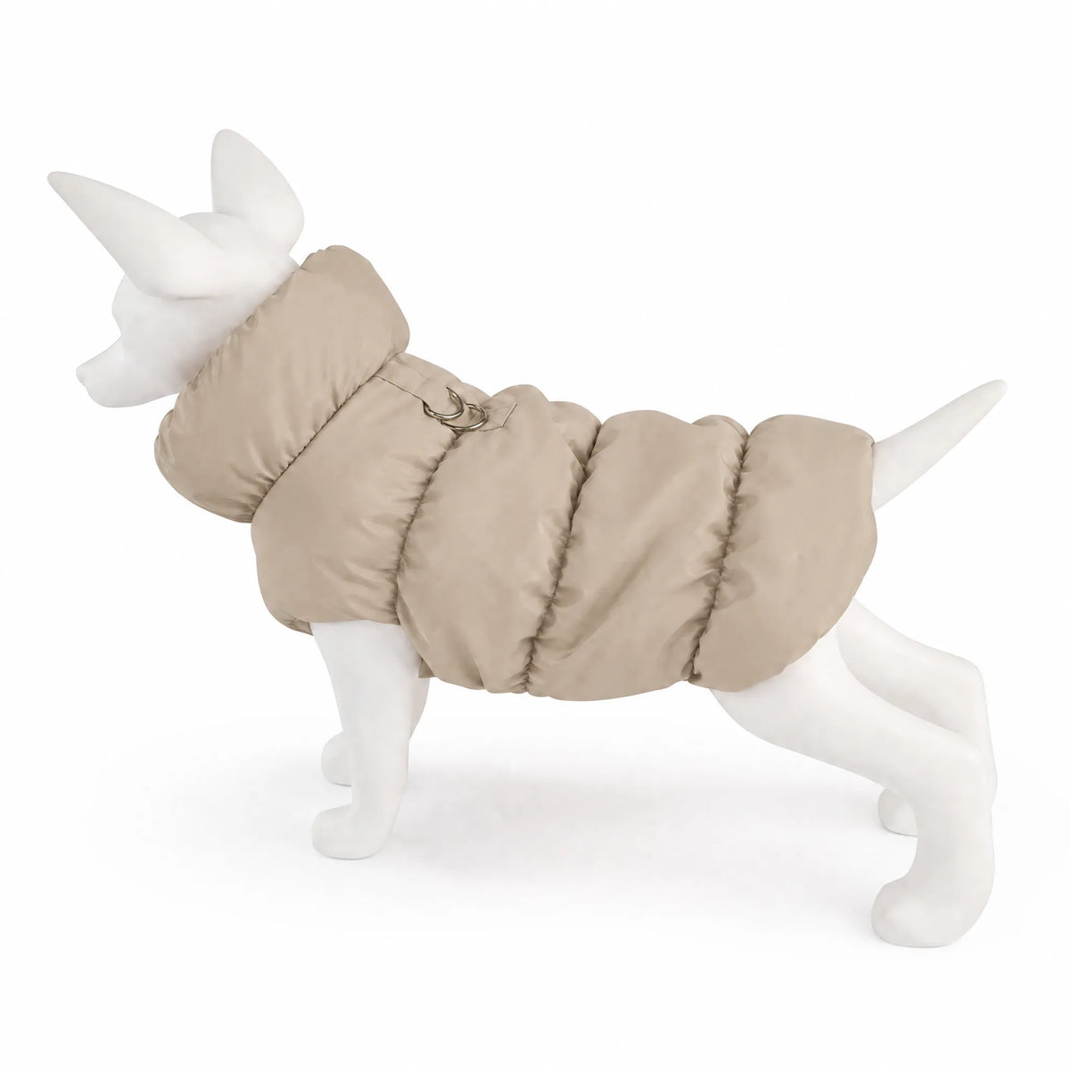 Piumino cane smanicato cachi su sfondo bianco